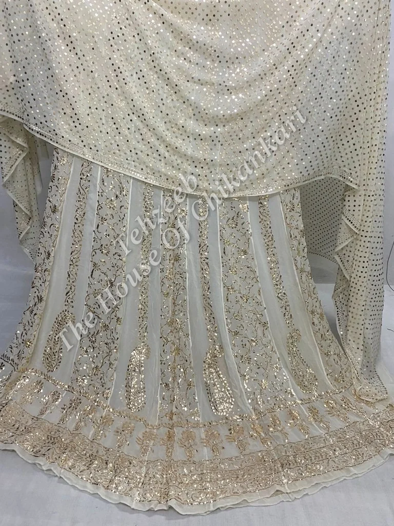 Badla Lucknowi Anarkali, detail 2