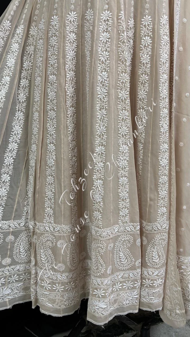 Beige Georgette Chikankari Anarkali Suit - 40 Kali, detail 3