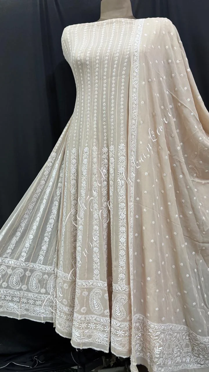 Beige Georgette Chikankari Anarkali Suit - 40 Kali, detail 4