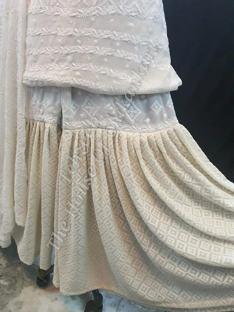 Classic Awadhi Chikankari Gharara Set, detail 2