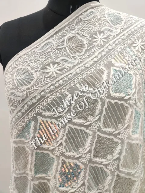 Designer Ek Taar Chikankari Saree