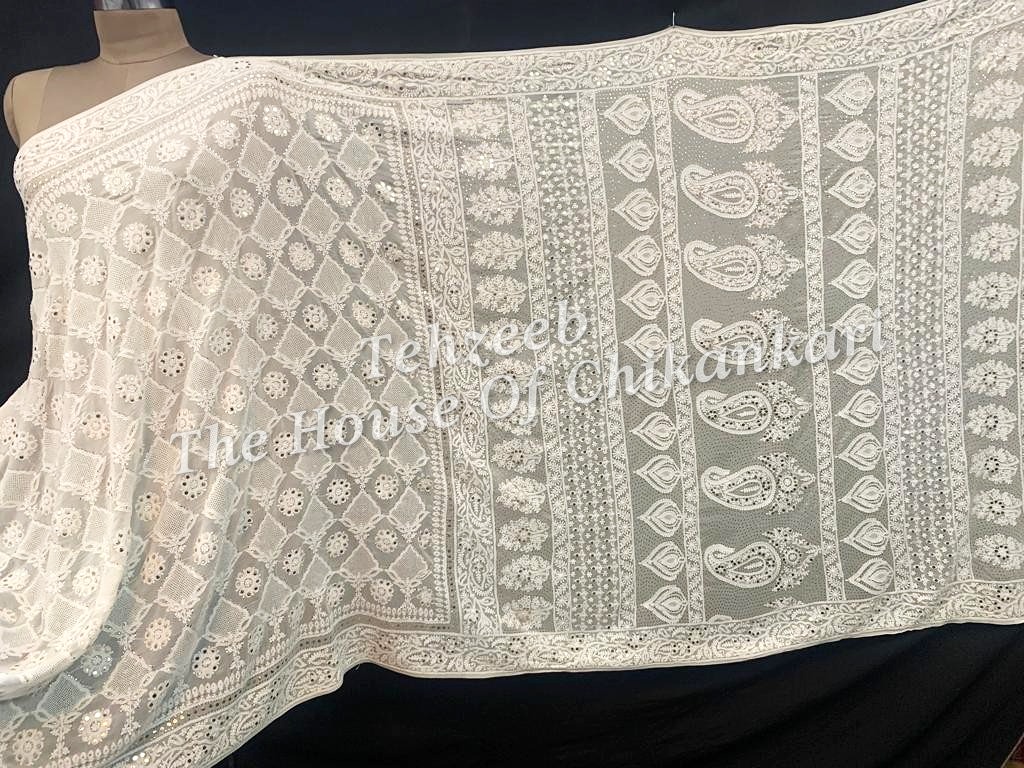 Designer & Unique Haath Jaal Saree of Mukaish Kamdani, detail 2