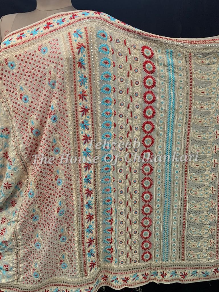 Do - Taar Lucknowi Chikankari Saree, detail 3