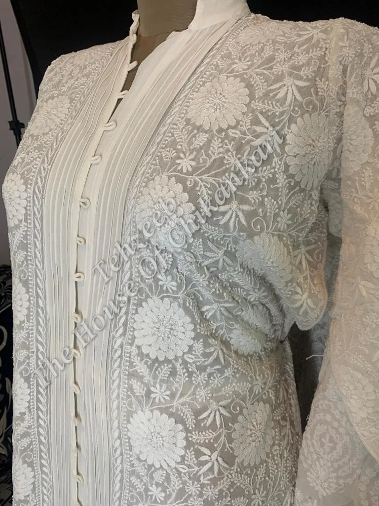 Ek Taar Peshwai Lucknow Chikankari, detail 2