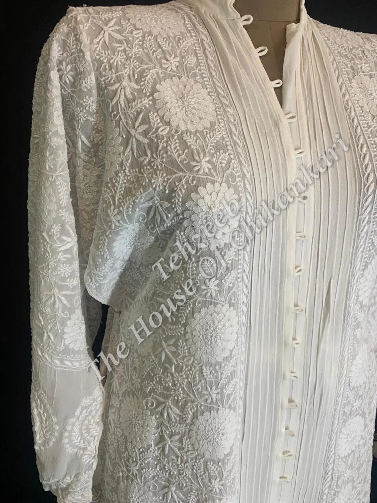 Ek Taar Peshwai Lucknow Chikankari, detail 3
