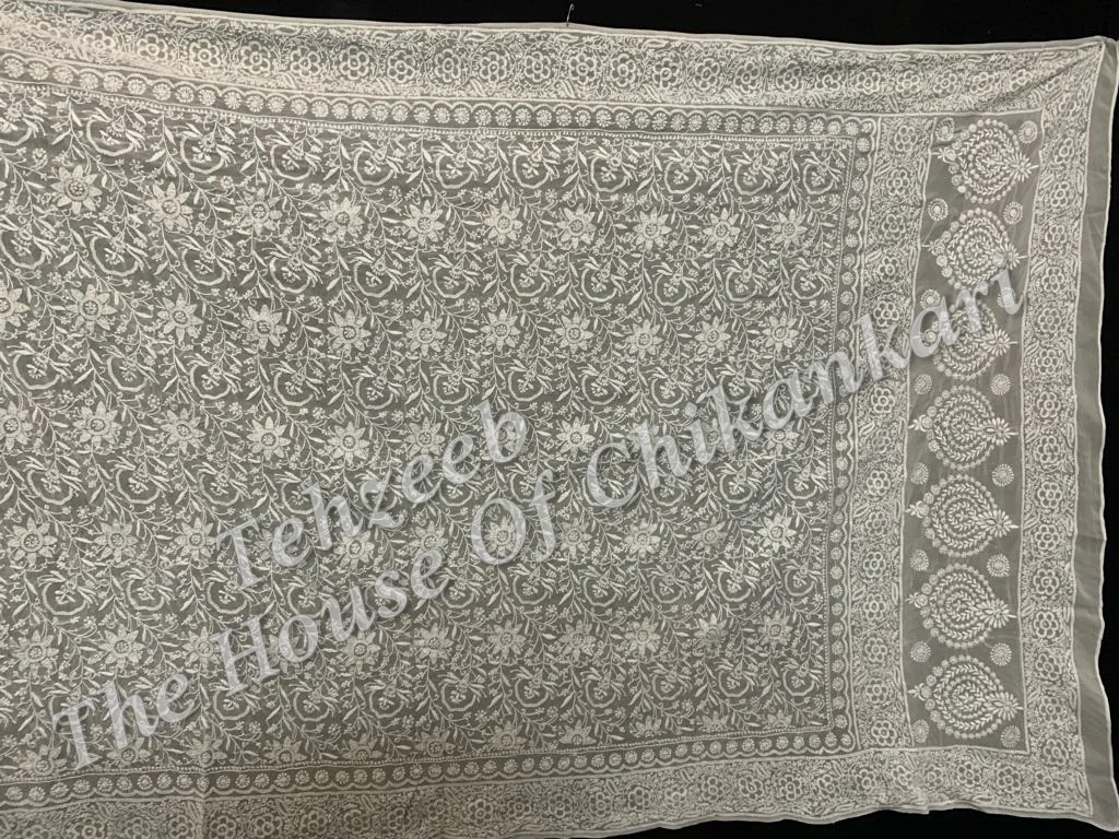 Ek Taar -Timeless Chikankari Dupatta, detail 3
