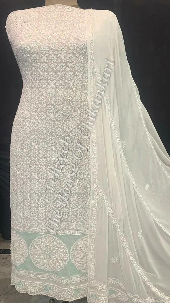Floral Ek Taar - Lucknowi Chikankari Designer Suit, Mint with Medallion Motifs, detail 2