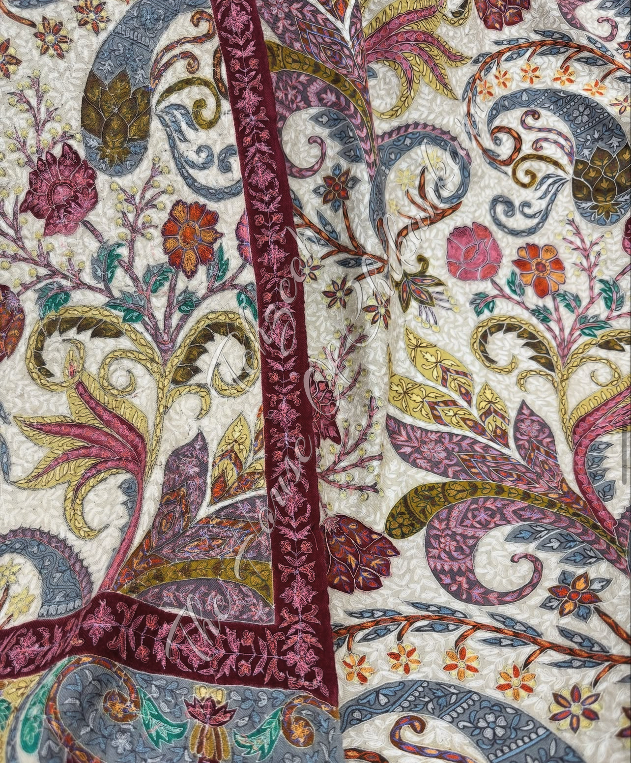 Gulshan : Jamawar-Style Kashmiri Pashmina with Hand Kashidakari & Tilla Accents, detail 3