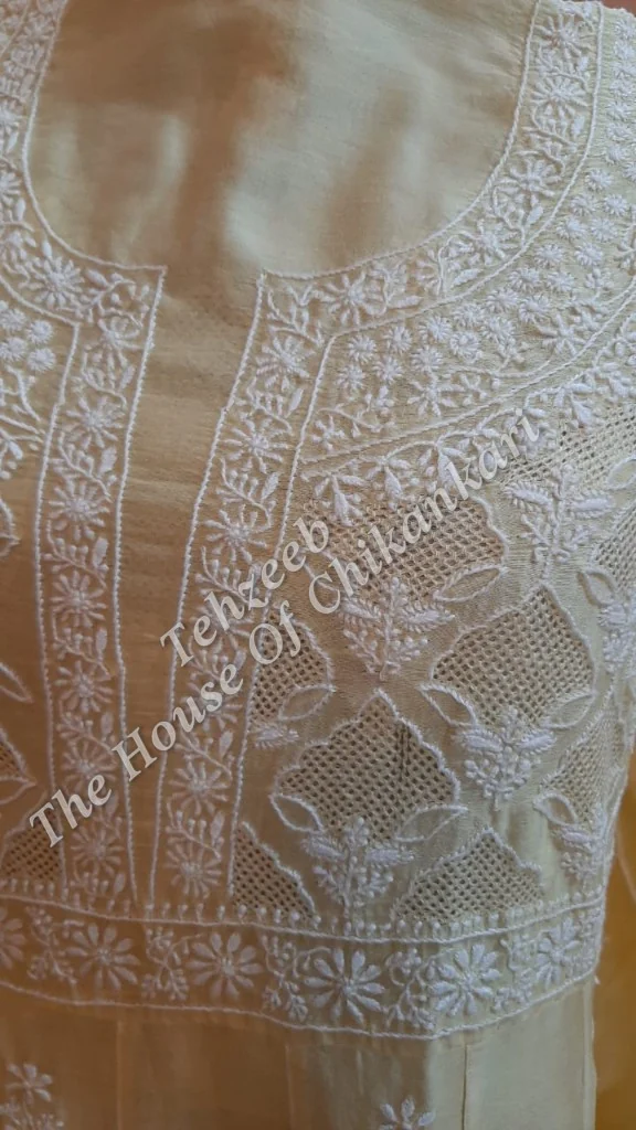 Haath Jaal Chanderi Chikankari Suit, Beige