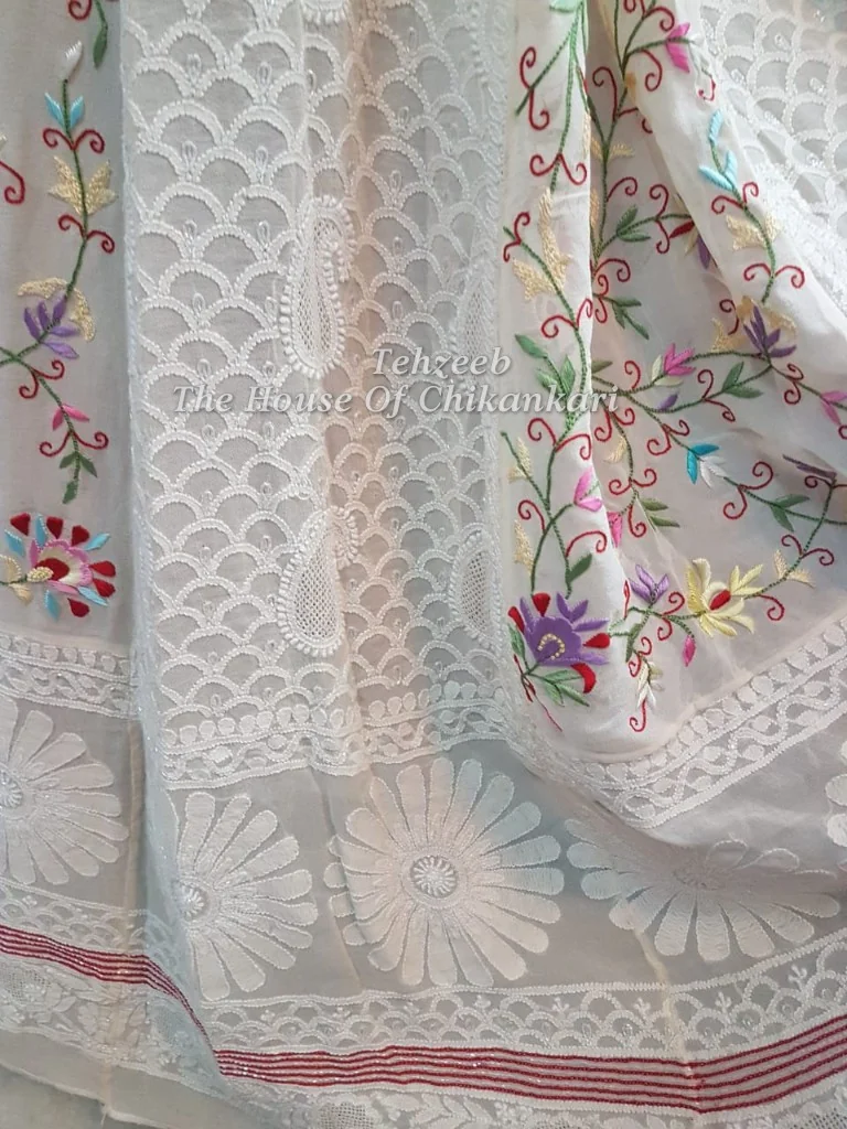 Lehenga Set : Parsigara with Chikankari, detail 4