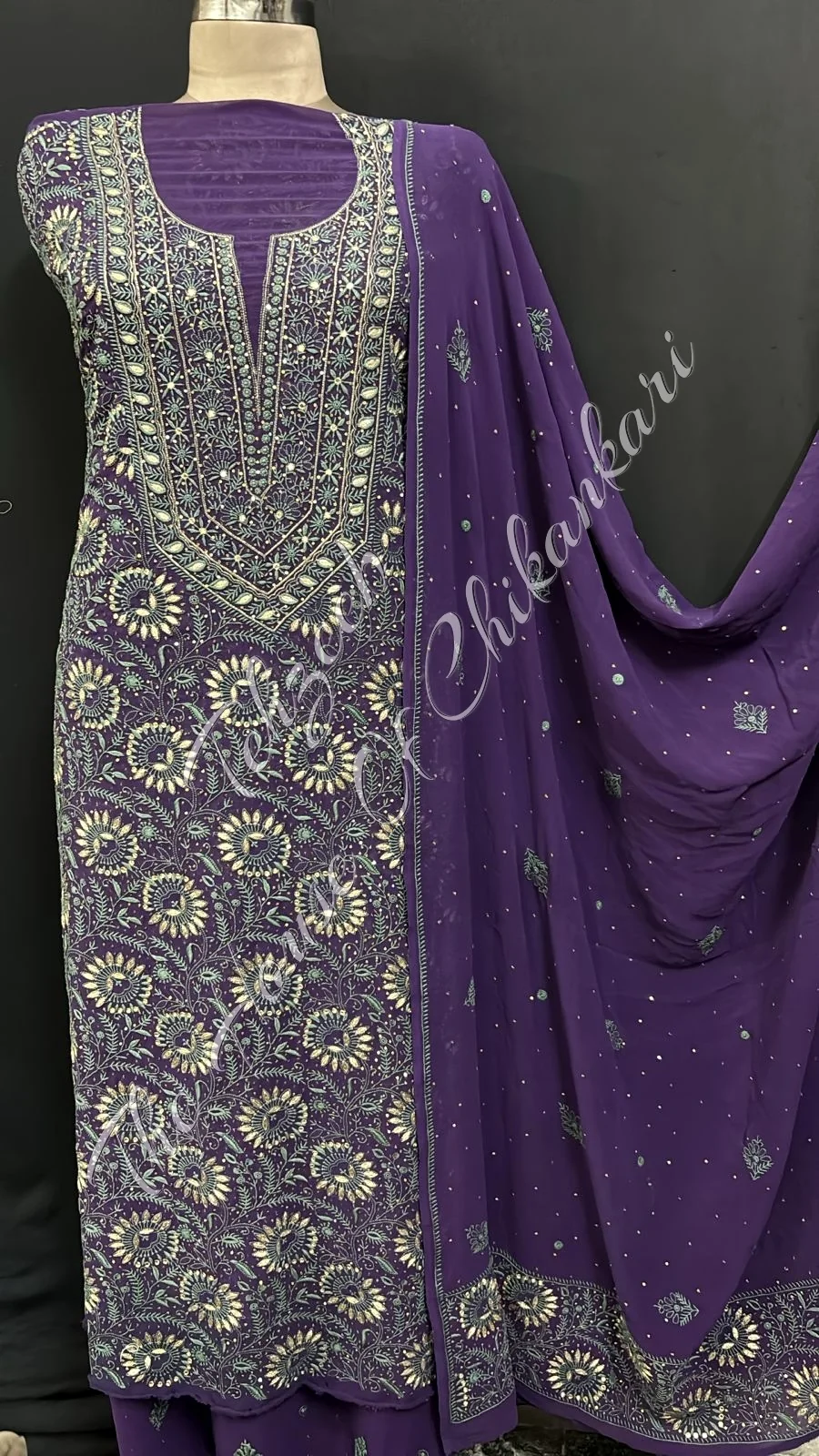 Lucknowi Chikankari Zardosi Gotta patti Suit, detail 2