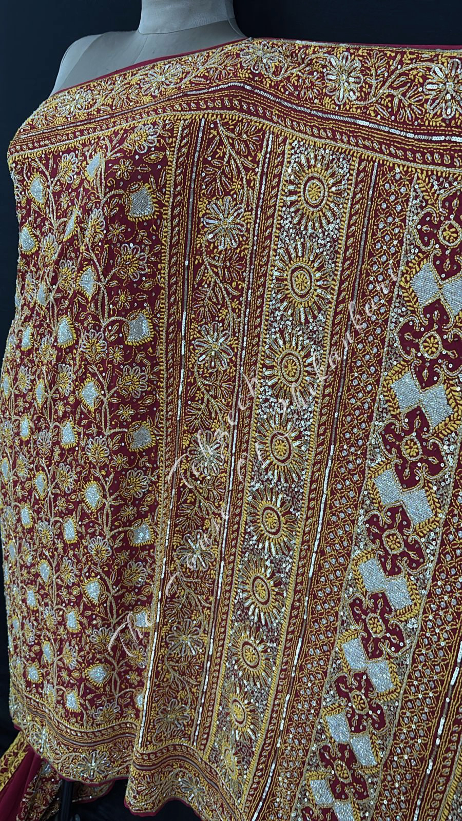 Maroon Georgette Chikankari Bridal Saree - Dual-Tone Hand Embroidery, detail 3
