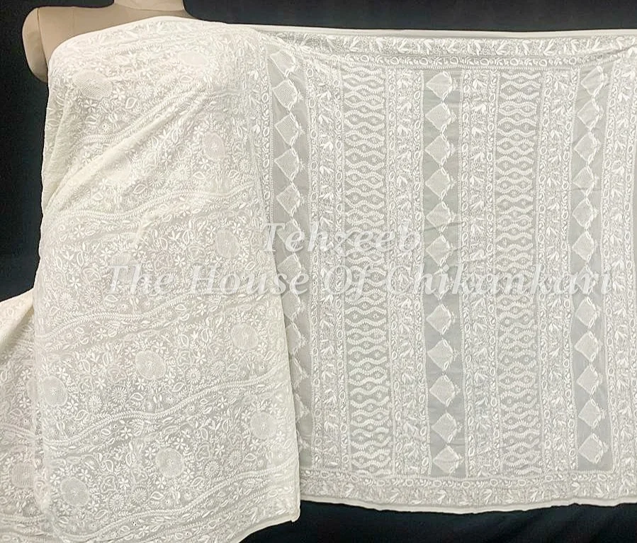 Masterpiece - Pure Chiffon Silk Ek Taar Chikan Saree, detail 2