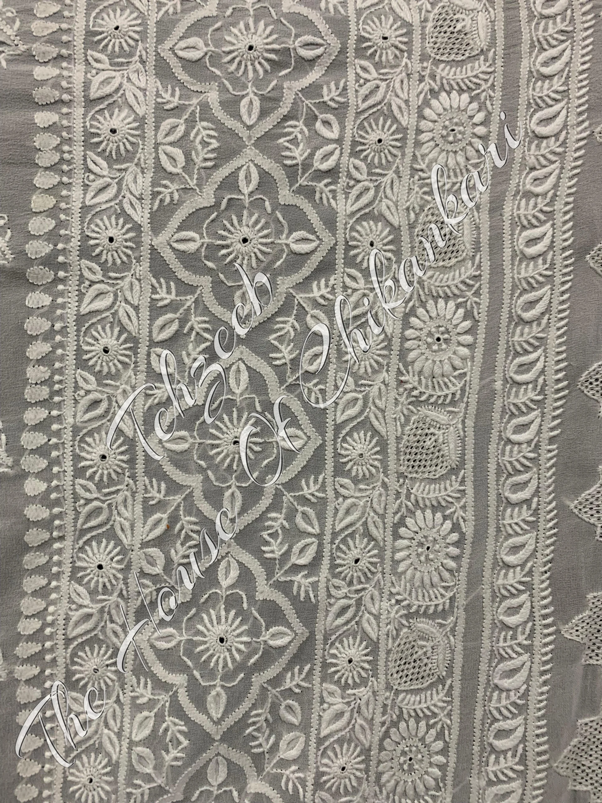 Nakkashi: Ek Taar Lucknowi Chikankari Saree, detail 4