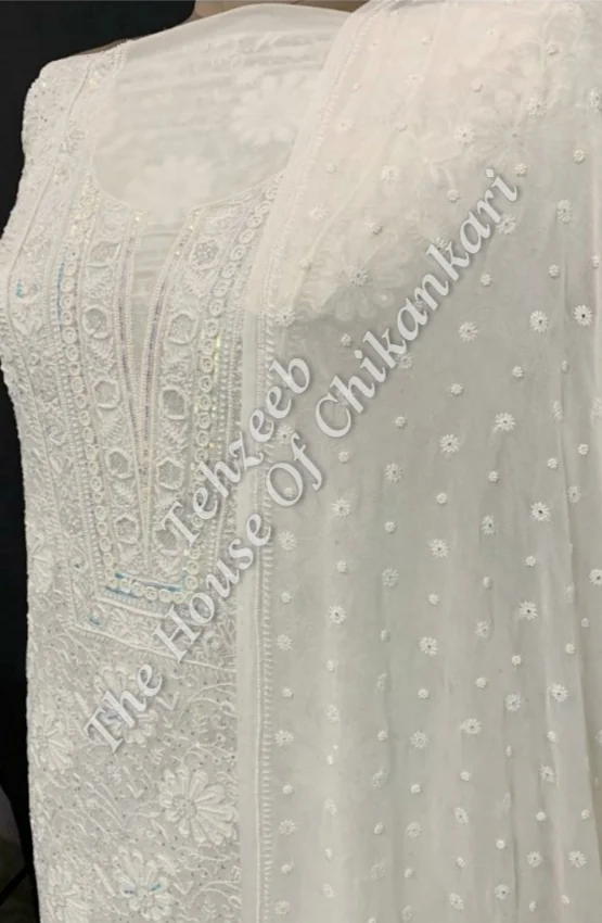 Pearl & Swarovski Designer Ek Taar Chikankari Suit, detail 3