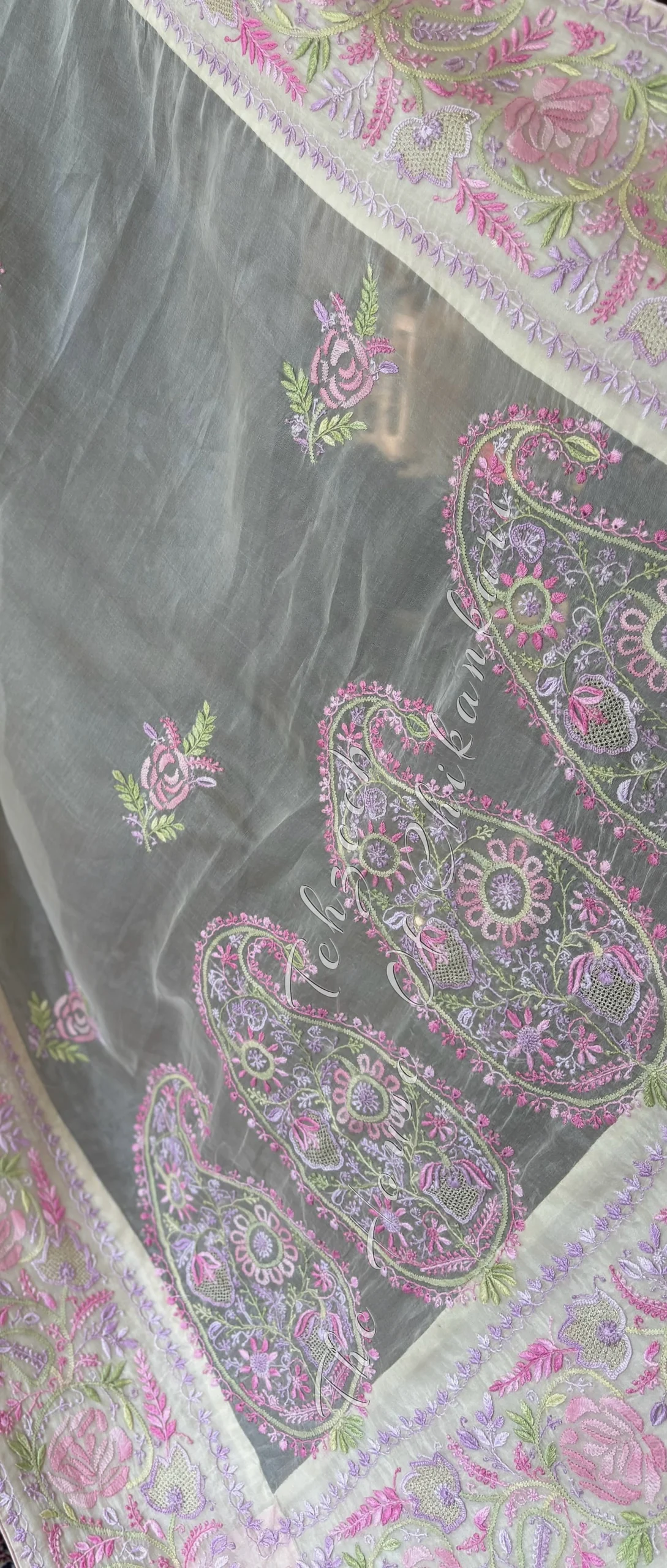 Pure Organza Silk Lucknowi Chikankari Saree, detail 3