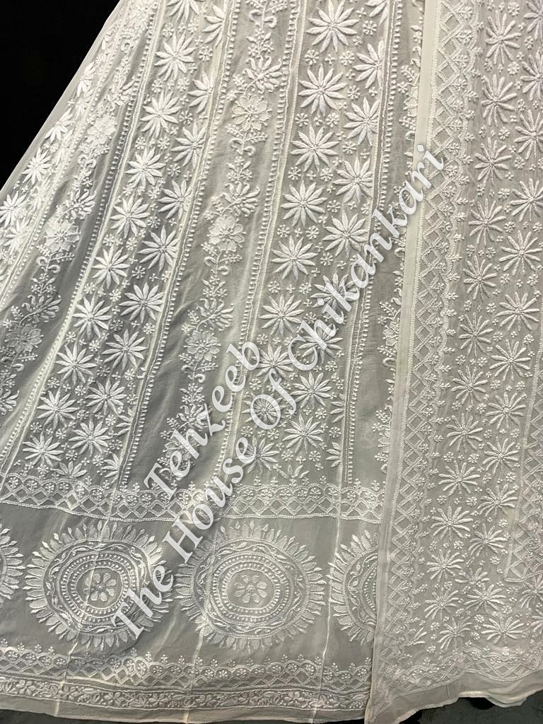 Saadgi - Ek Taar Lucknowi Chikankari Anarkali, Ivory Flared, detail 2