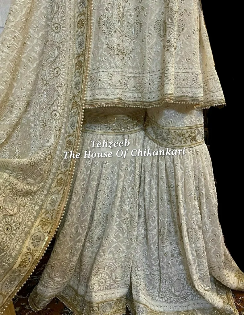 Shaan-e-Awadh - Exquisite EkTaar Chikankari Set, detail 4