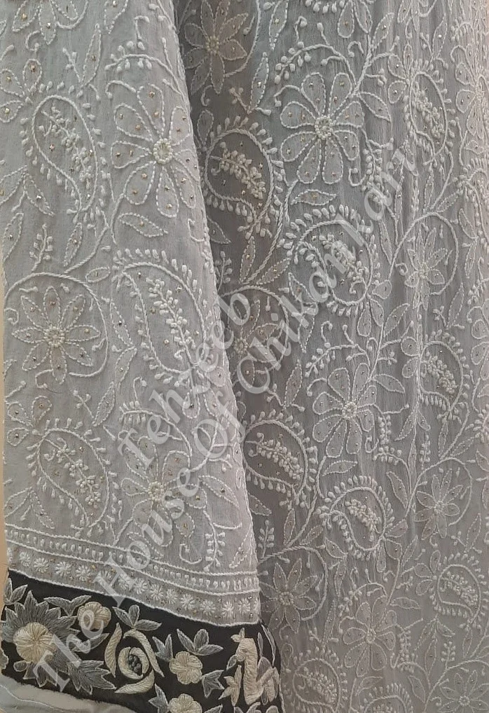 Shahi Pehnawa - Ek Taar Chikankari with Parsigara & Mukaish, detail 6