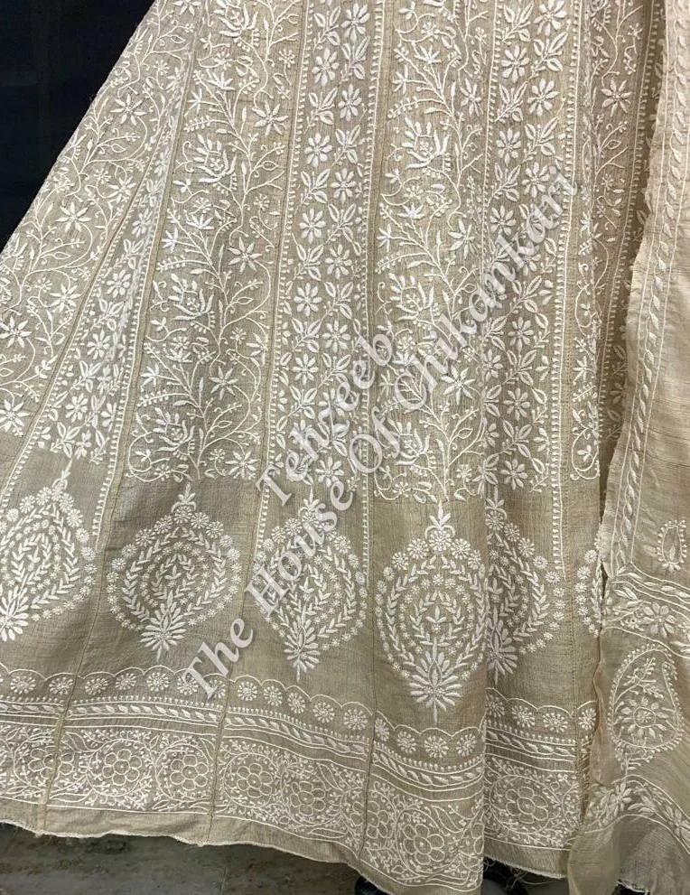 Shahi Pehnawa - Ek Taar Silk Anarkali Of Chikankari, Beige Silk with Paisley Hem, detail 2