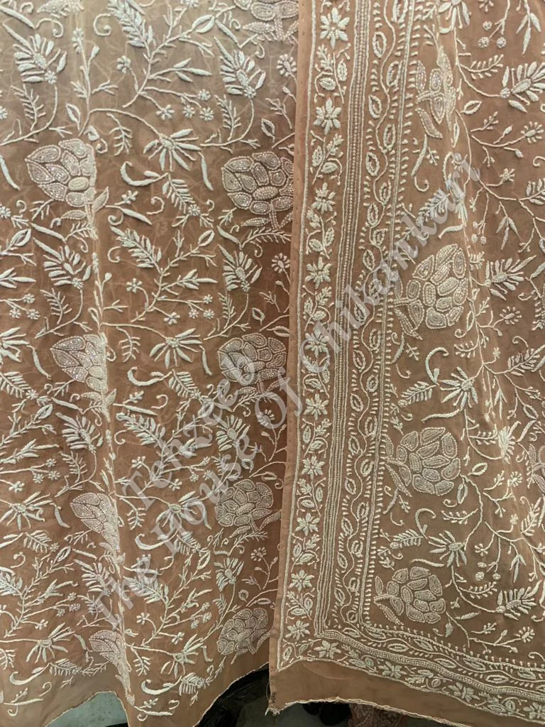 Shahi-Pehnawa - Ombre Gulabkaari Ek Taar Chikankari Suit, detail 4