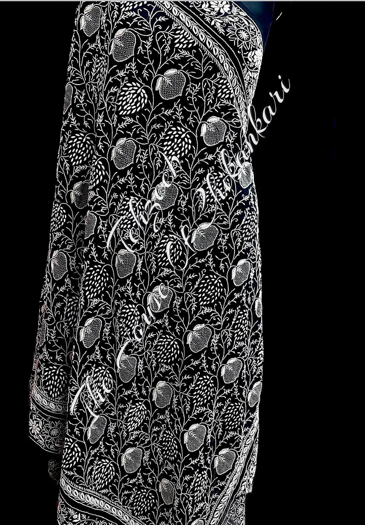 Siyahi - Black & White Ek Taar Chikankari Dupatta with Haath Jaali, detail 3