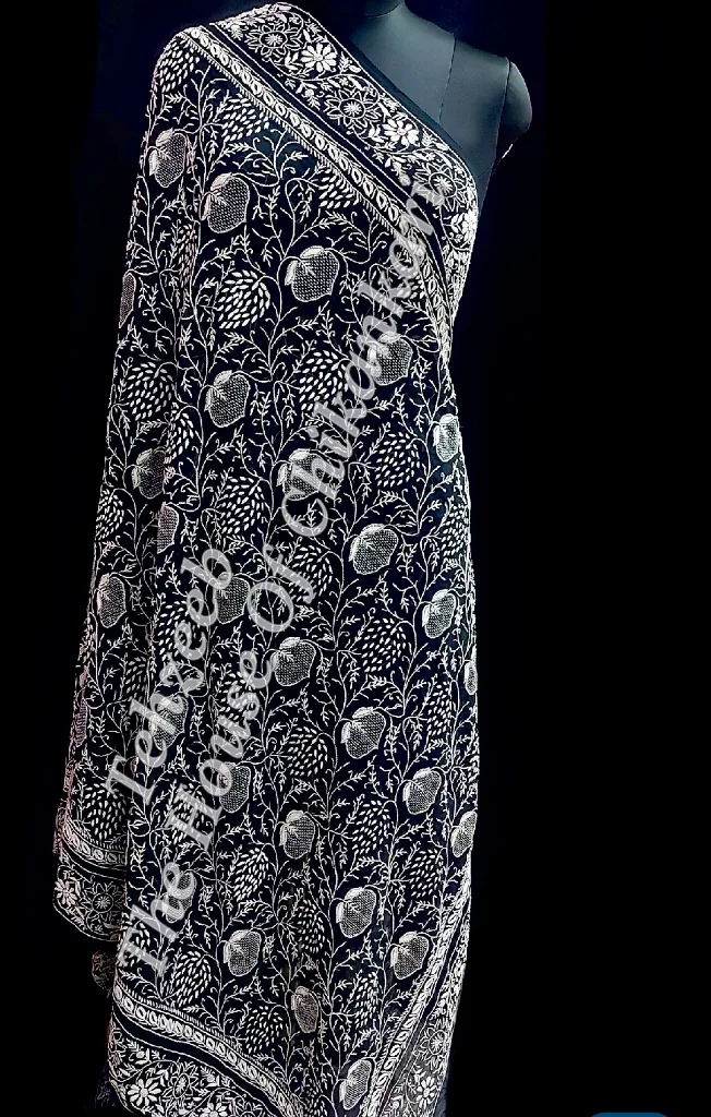 Surmai - Black & White Timeless Chikankari Dupatta, detail 2