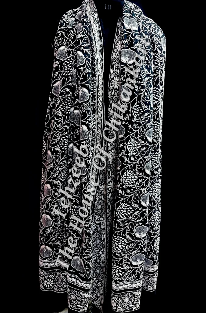 Surmai - Black & White Timeless Chikankari Dupatta, detail 3