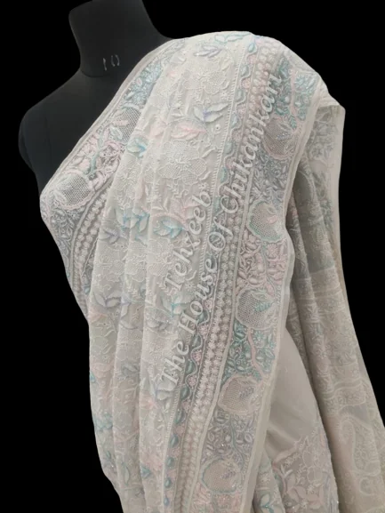 Swarvoski Adorned Ek Taar Chikankari Saree, detail 7