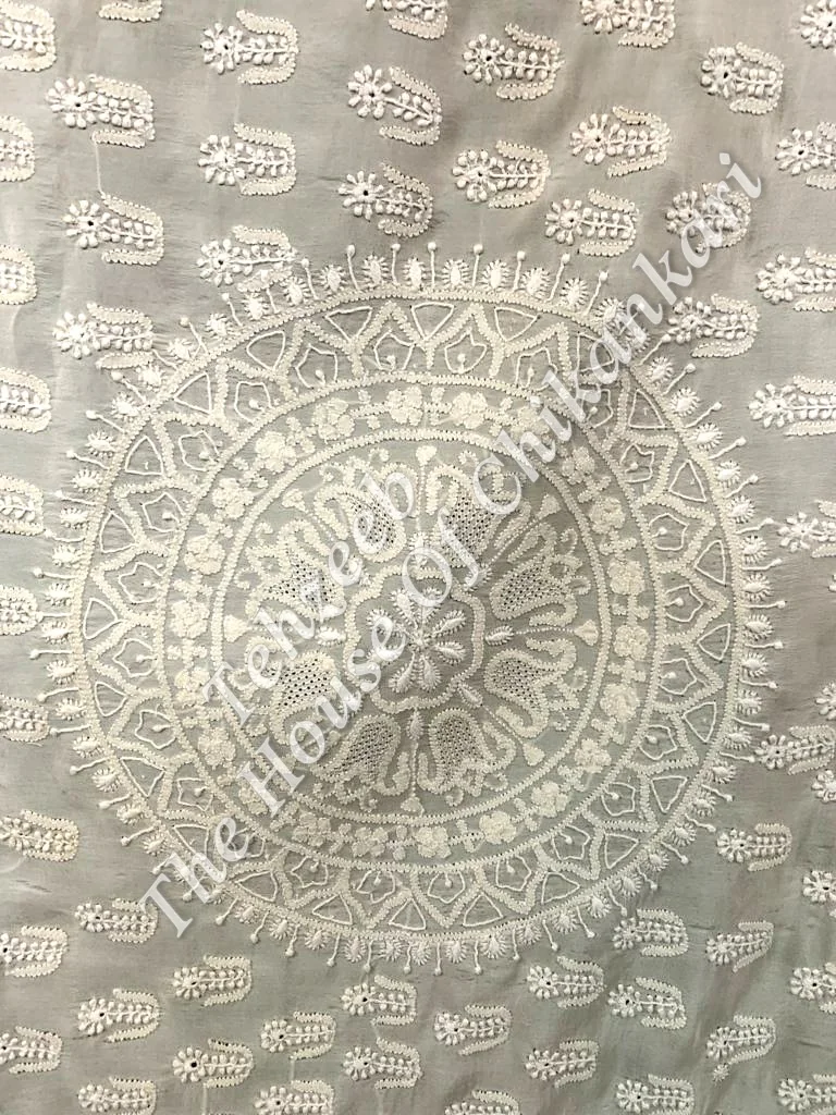 The Madkal - Unique Ek Taar Chikankar- Crepe Silk Chikankari Saree
