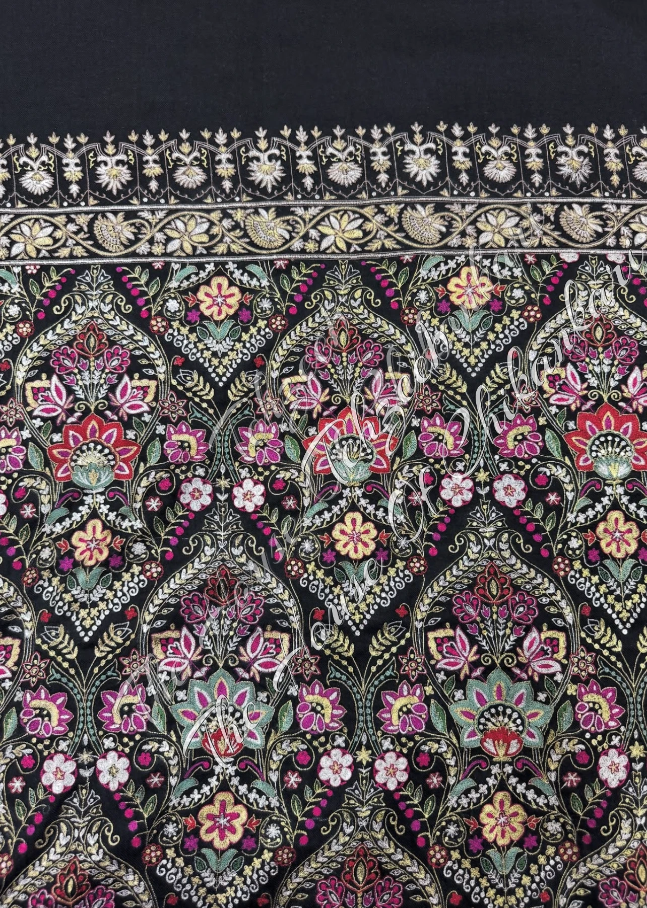 Zar-e-Jahan” - Antique Jamawar-Inspired Kashmiri Pashmina with Hand Tilla, detail 3
